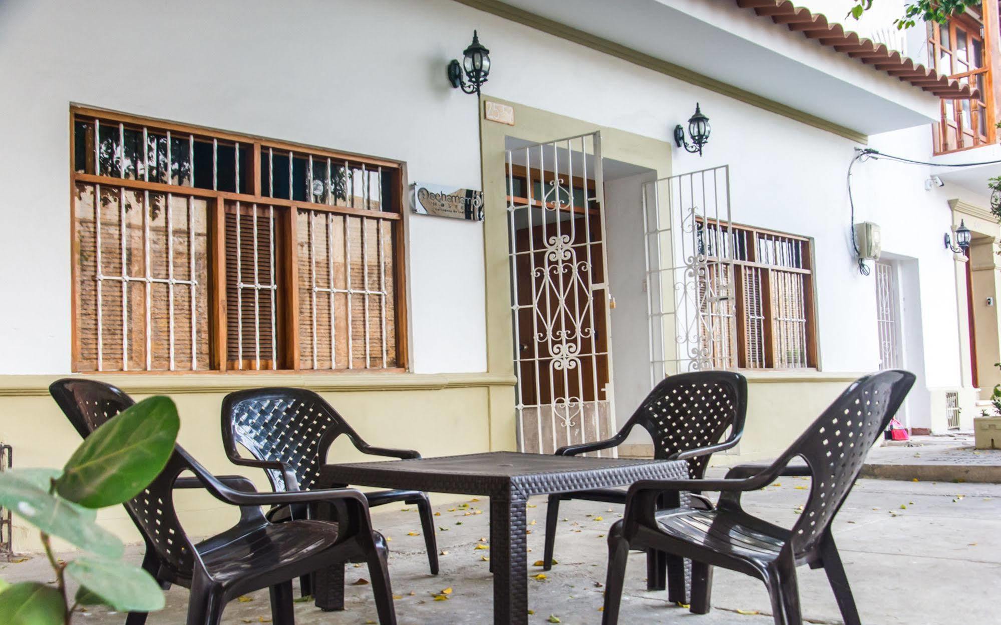 Pachamama Hostel Cartagena Exterior photo